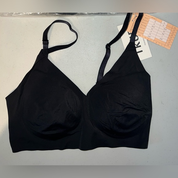 🖤 NWT! True & Co Lift Smoothing Comfort Bra Retail $58 - Picture 8 of 9
